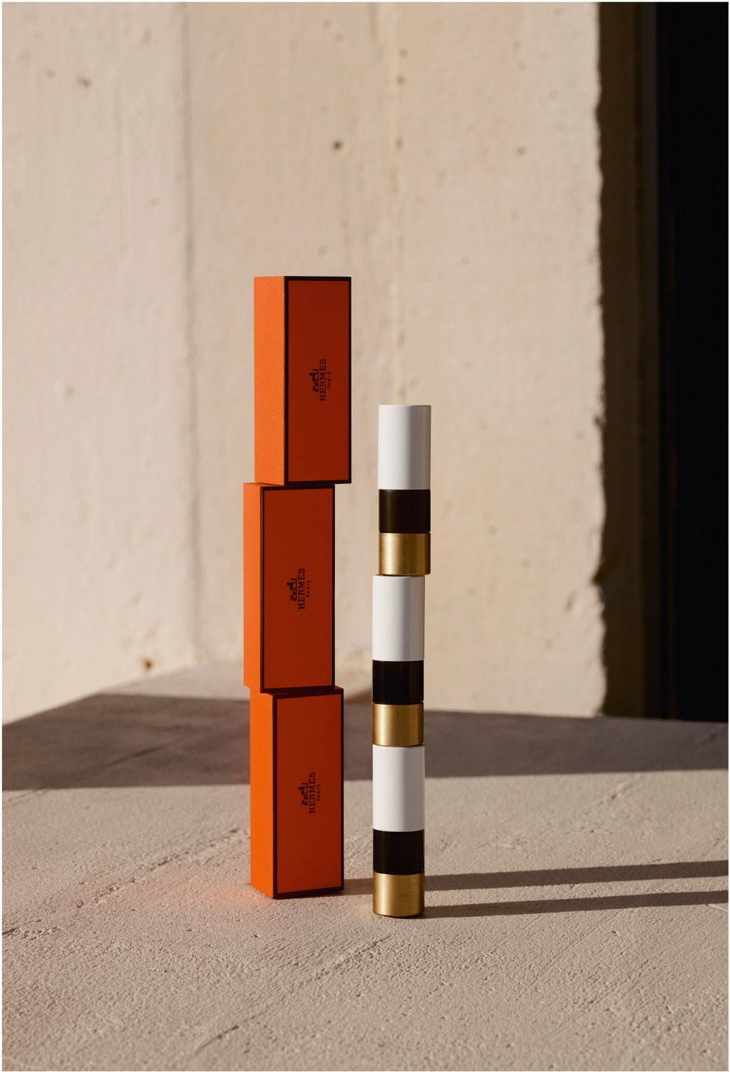 エルメス初のリップ〈ルージュ・エルメス〉特集、“バッグ＆オレンジ