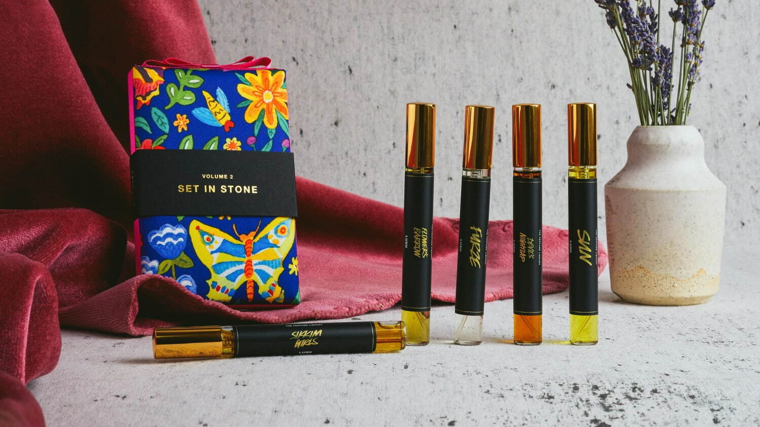 ラッシュ“風呂敷ボックス”付きミニパフュームセット、甘美なローズ