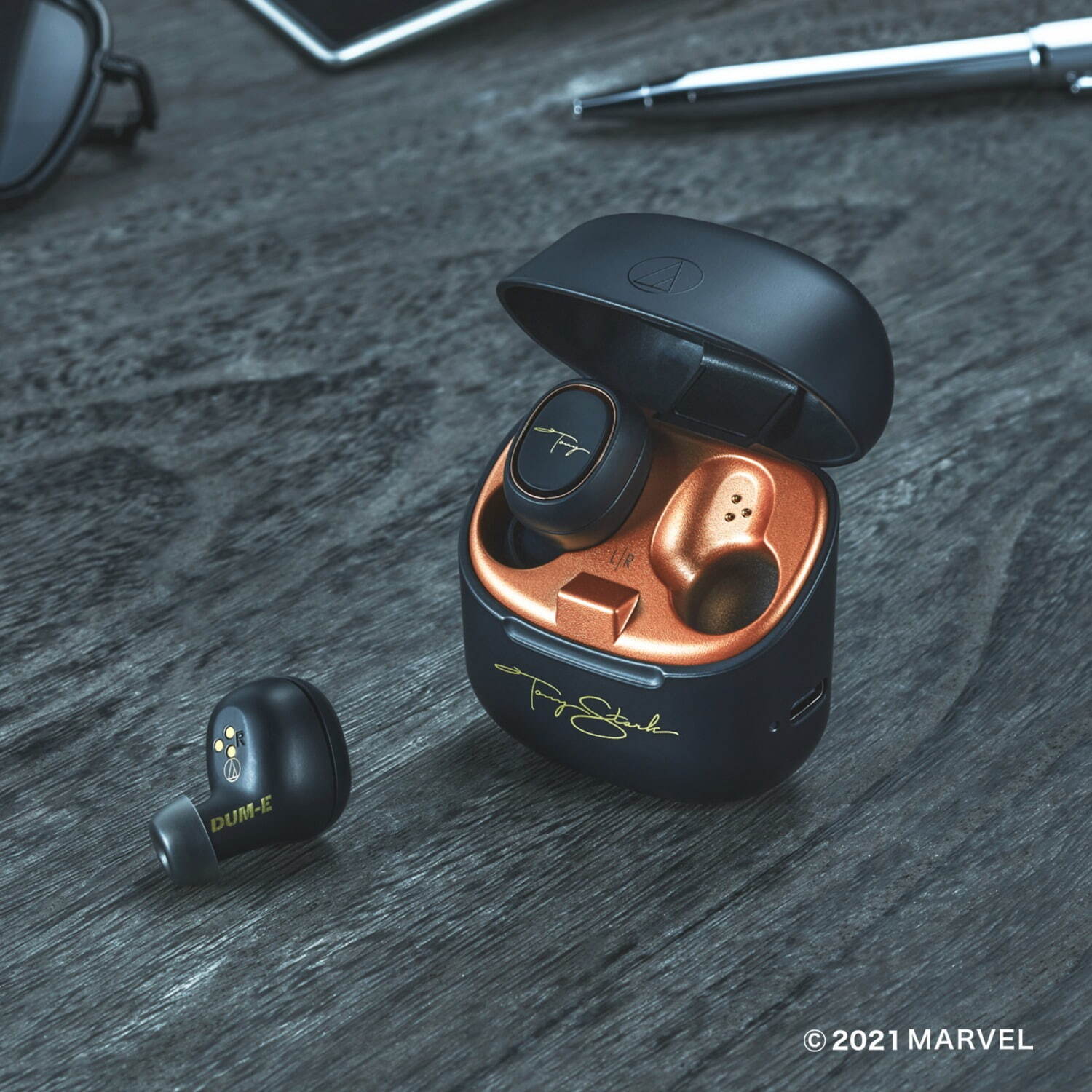 オーディオテクニカ、アイアンマン仕様のワイヤレスイヤホン