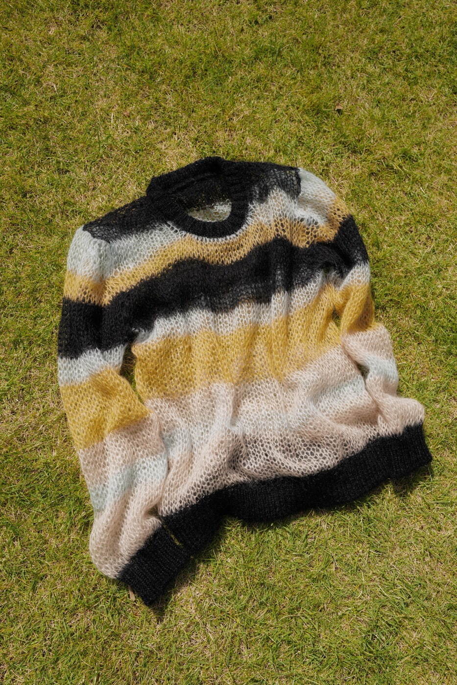 シュガーヒルのダメージ加工デニムジャケット＆パンツ、透け感モヘア