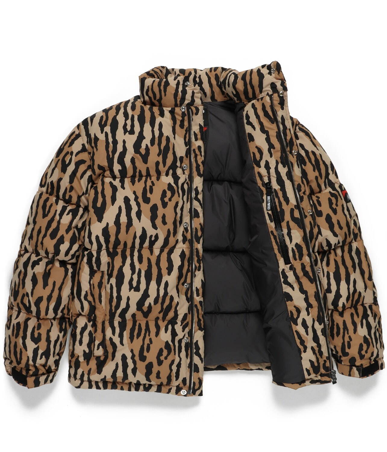 ワコマリア×ナンガのダウンジャケット、パイソンやレオパード柄など