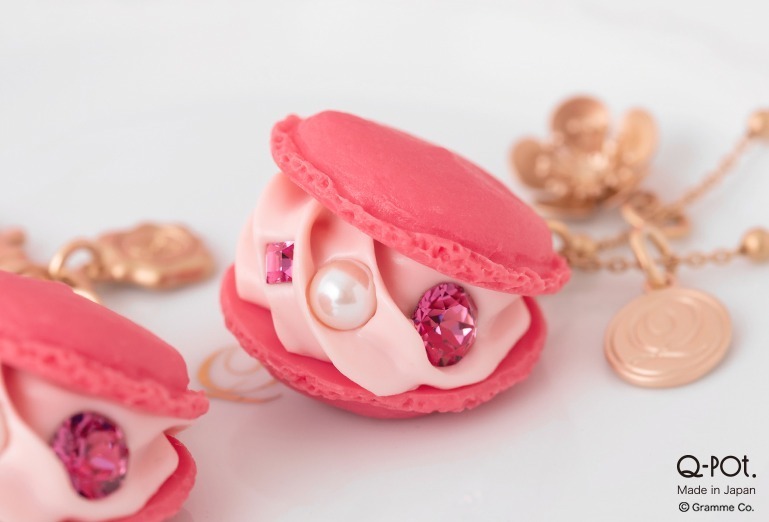 Q-pot.の梅色“マカロン風”ネックレス＆ピンクのクッキー缶、大阪・阪急