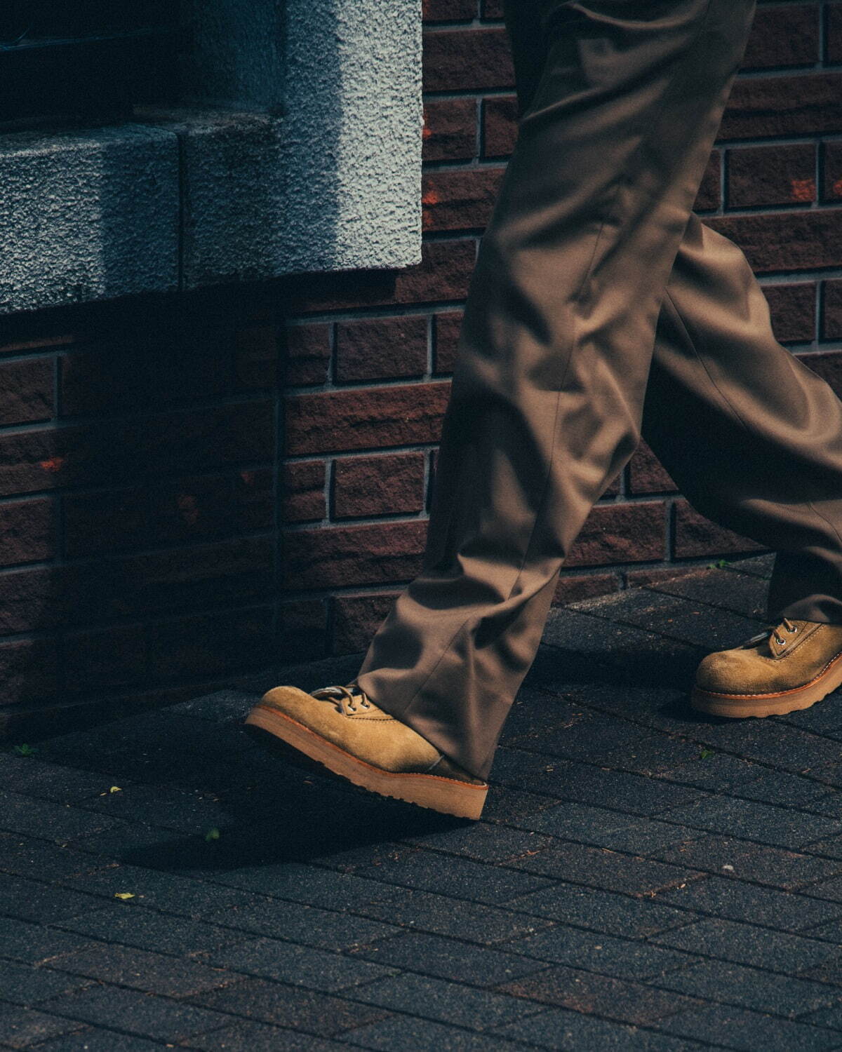 レッドウィング新作ブーツ - 廃盤モデルのソールをカスタム