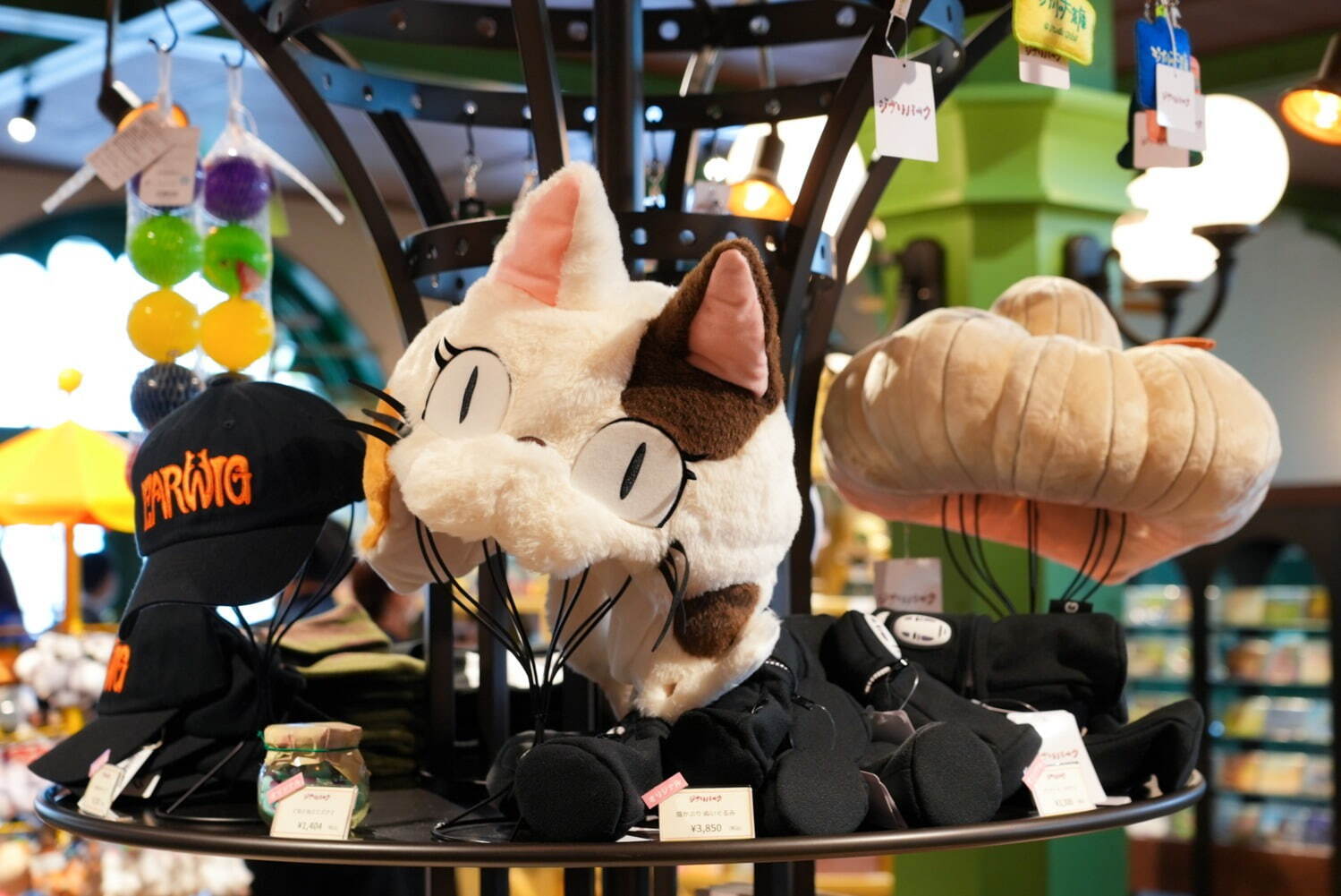 写真120/132｜ジブリパーク「ジブリの大倉庫」には何がある？映画『千