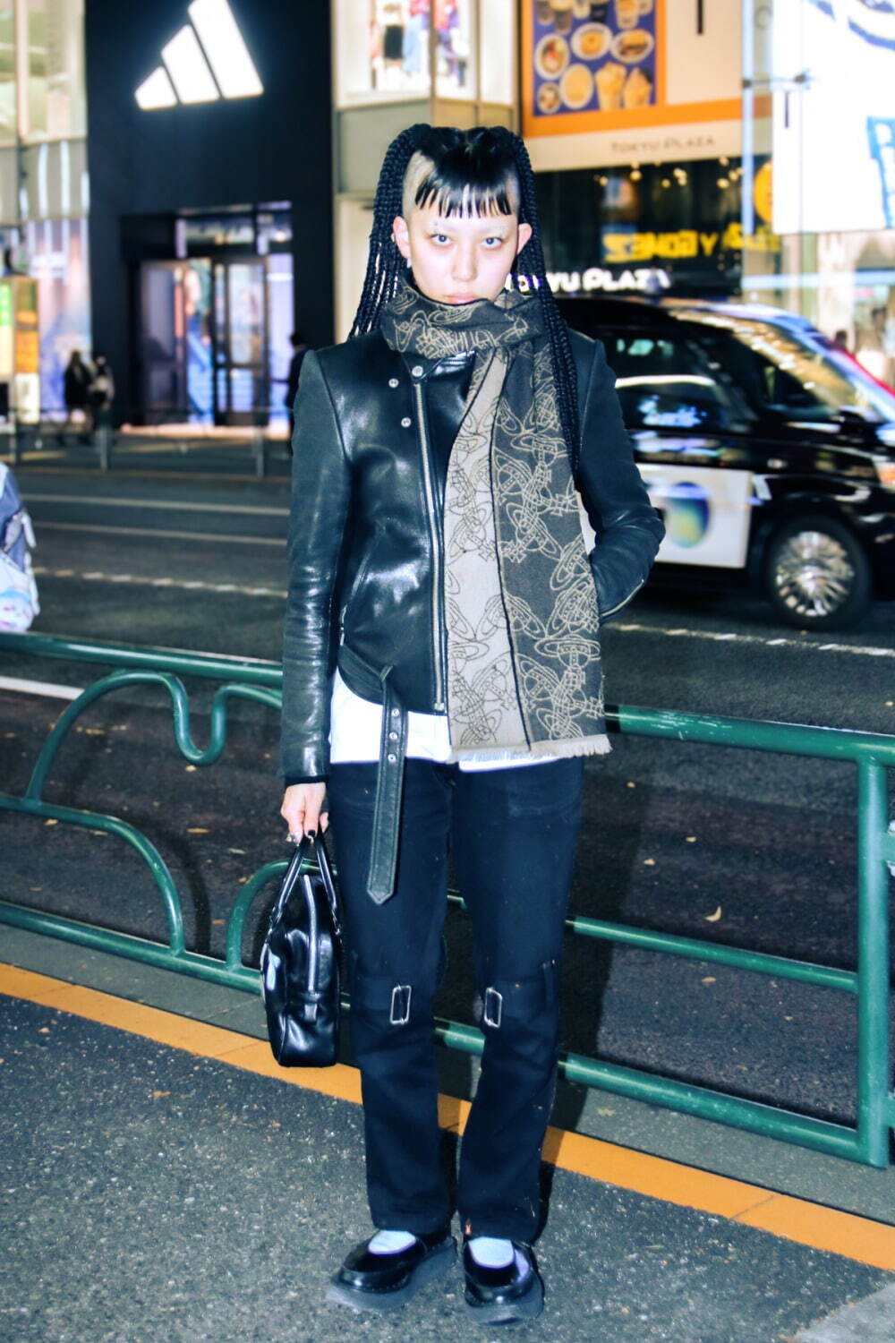 ヴィヴィアン・ウエストウッド(Vivienne Westwood)着用 スナップ