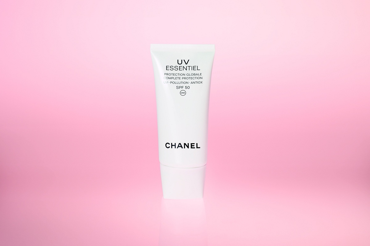 Chanel Skincare: The UV Essentiel Gel-Crème - Fashionela