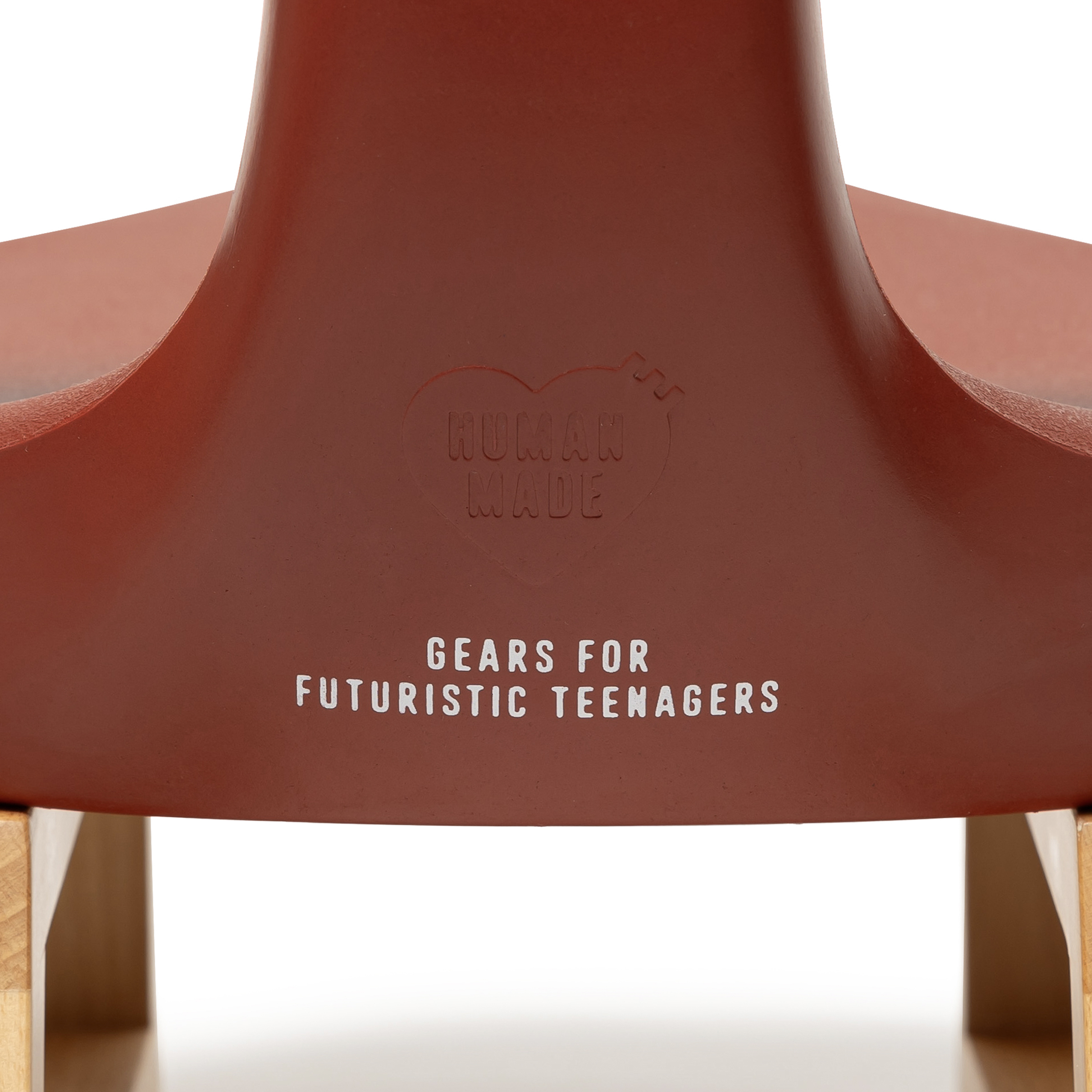 ヒューマン メイド × アーユル・チェアー「あぐらイス」限定色を発売