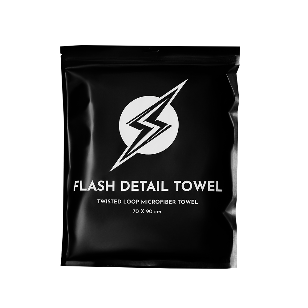 THE FLASH DETAIL TOWEL - The easiest way to dry your car