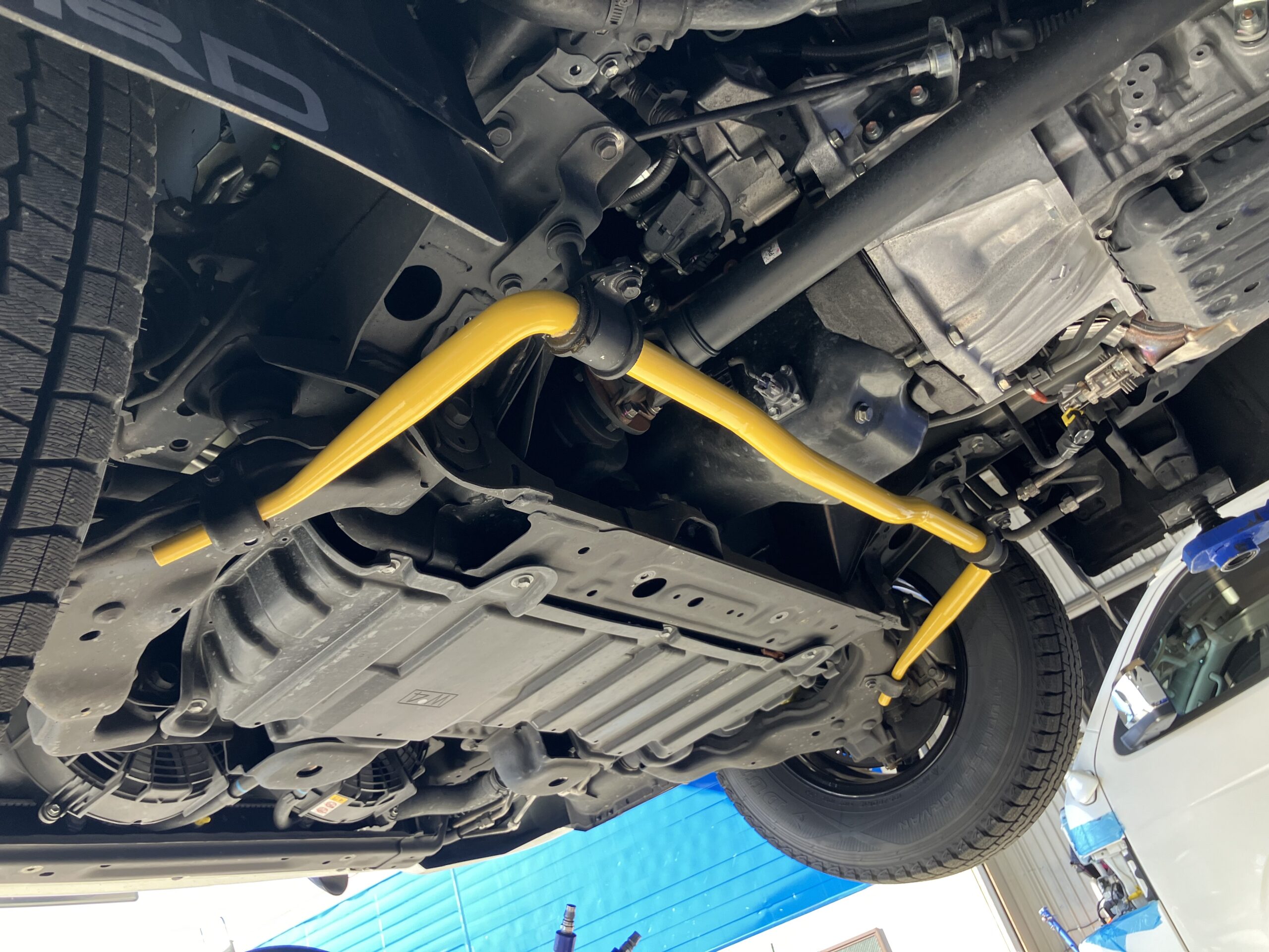 ハイエースの足回りのお悩みを解決します！ オススメの乗り心地改善