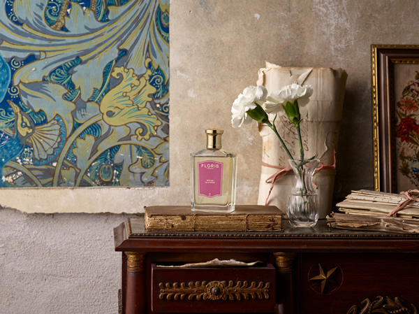 EAU DE PARFUM WILDE | FLORIS 創業1730年-英国王室御用達フレグランス
