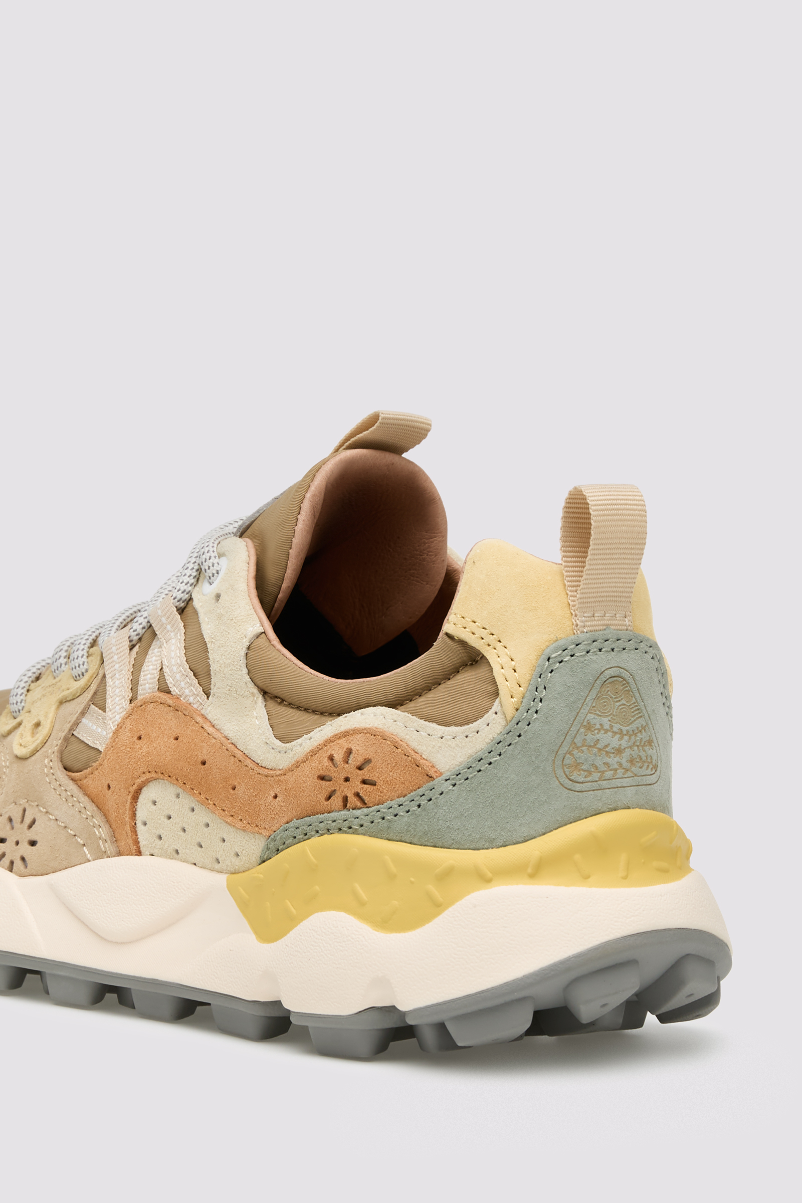 Buy Flower Mountain YAMANO 3 UNI Sneakers in Light Grey | Size 42