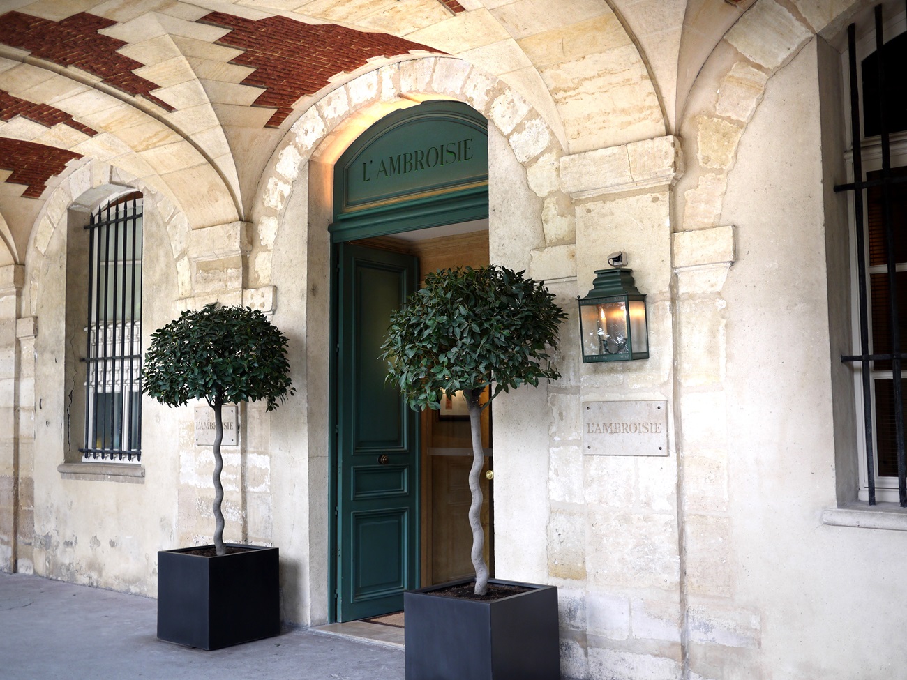 L'Ambroisie - Fine Dining Explorer