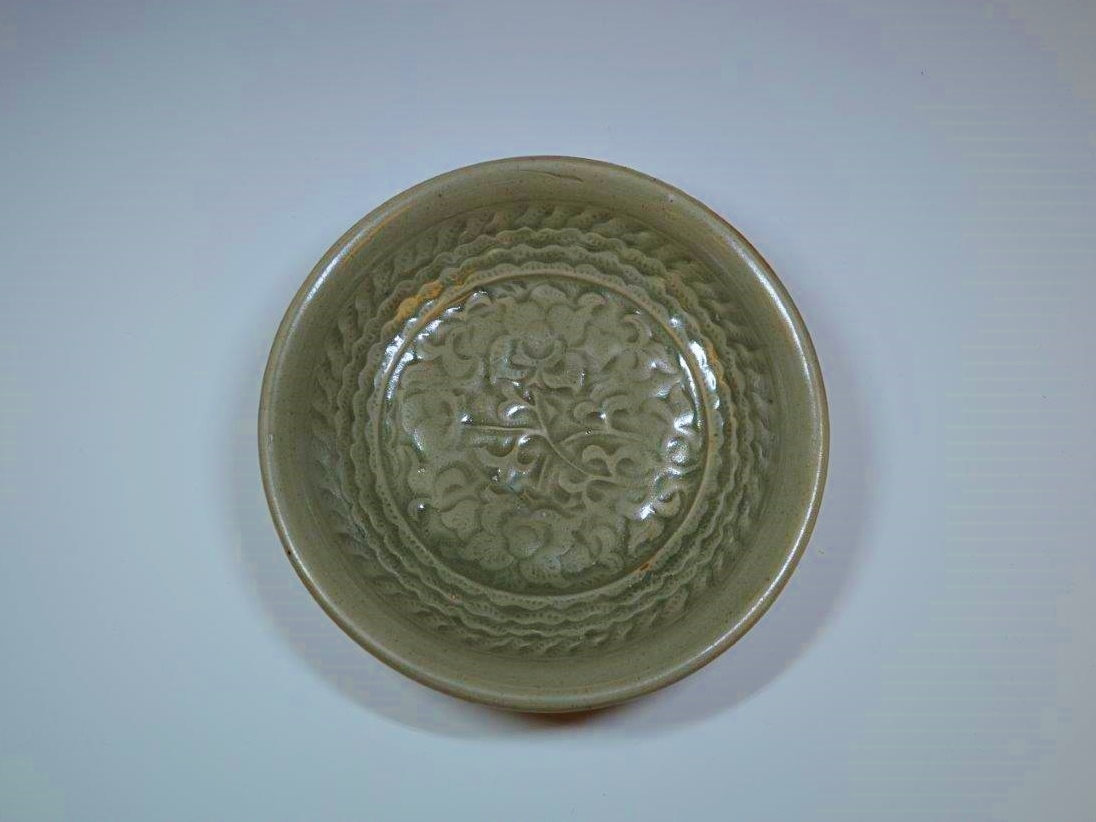 大熊美術 - 耀州窯青磁花文盤 | 古美術品専門サイト fufufufu.com