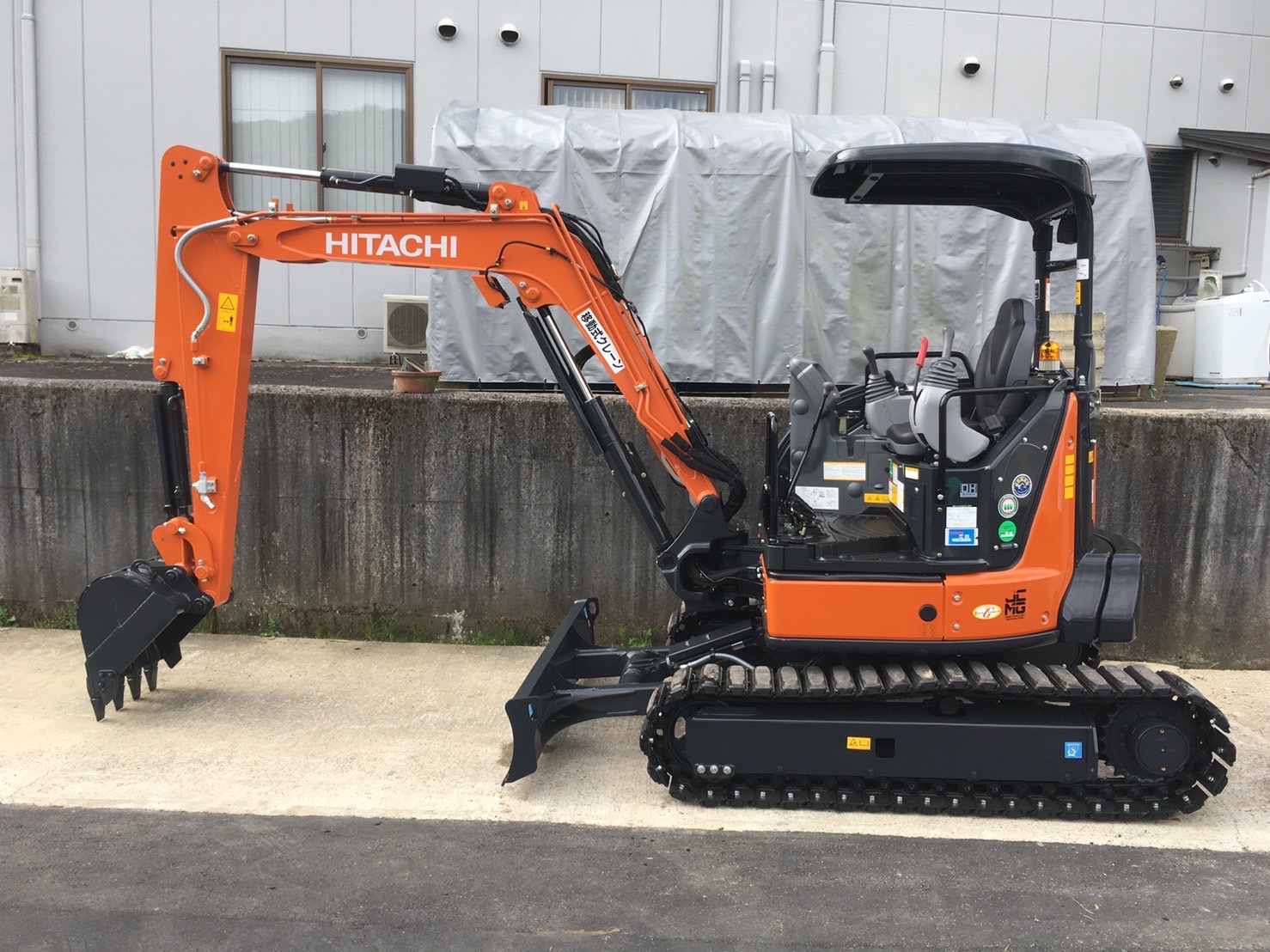 新車納入実績】日立建機「ZX35UR-5B」のご紹介！◇新車・中古車◇富士