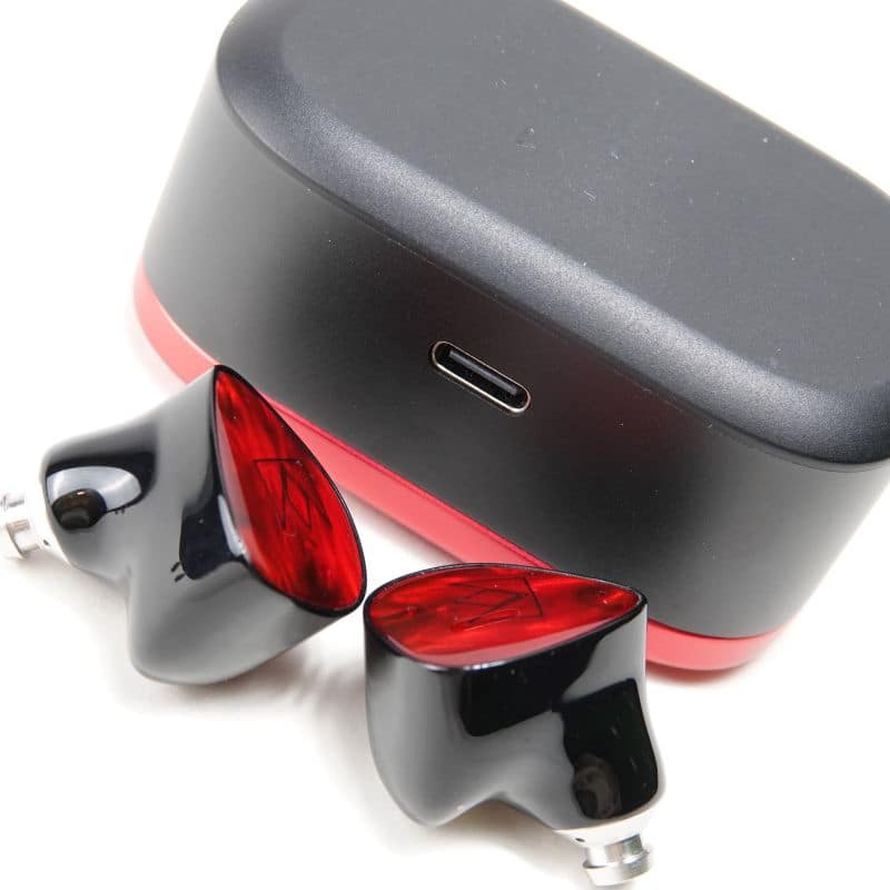 Noble Audio FoKus Amadeus [NBA-FOKUS-AMADEUS] AB+ランク 中古