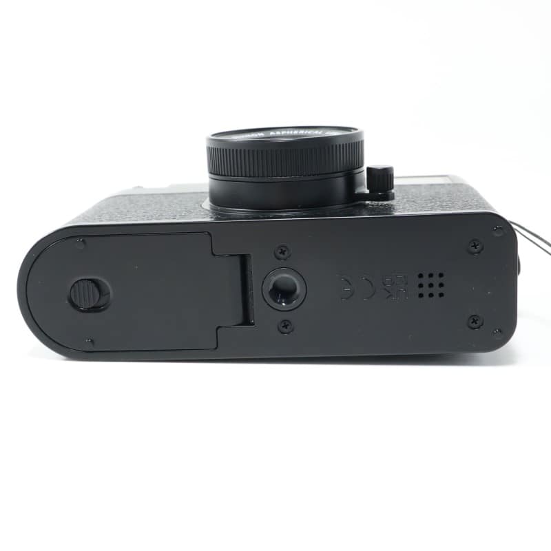 富士フイルム X half (FUJIFILM X-HF1) ブラック 中古 C2120152401956