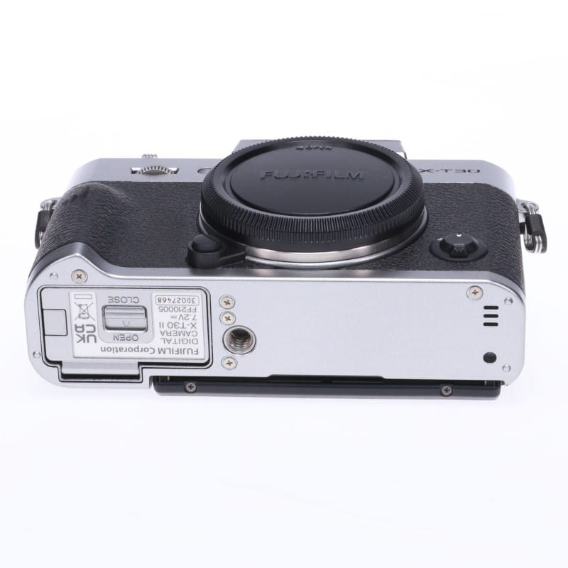 富士フイルム FUJIFILM X-T30 II ボディ シルバー AB-ランク 中古