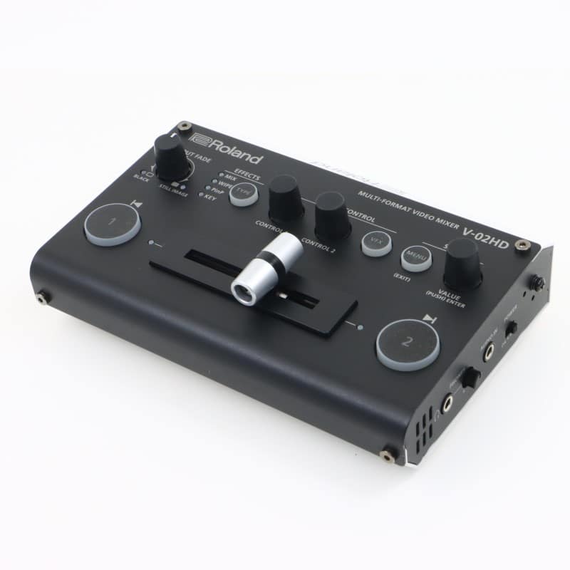 Roland V-02HD [マルチフォーマット・ビデオ・ミキサー] 中古