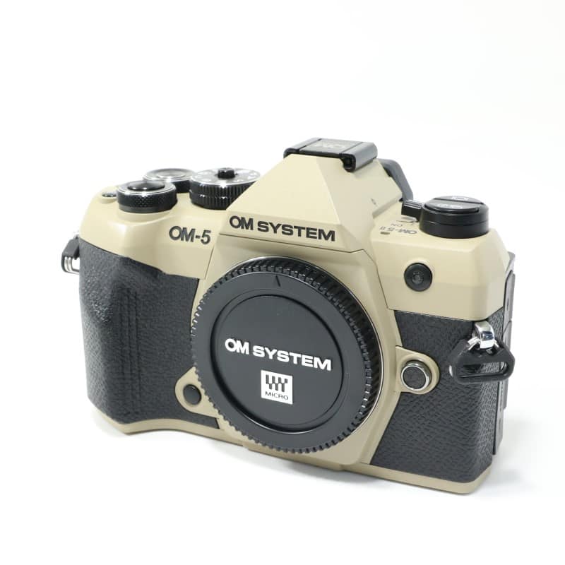 OM SYSTEM OM-5おまけ,美品 ,ストロボ ,純正バッテリー 美品 OM SYSTEM