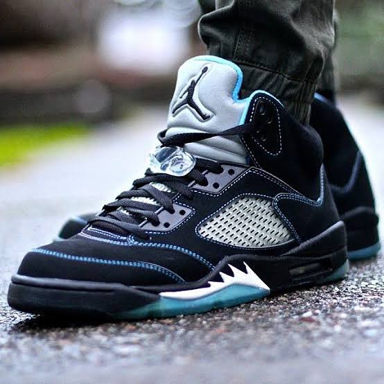 2026年 8/1 復刻予定】NIKE AIR JORDAN 5 “Black/University Blue