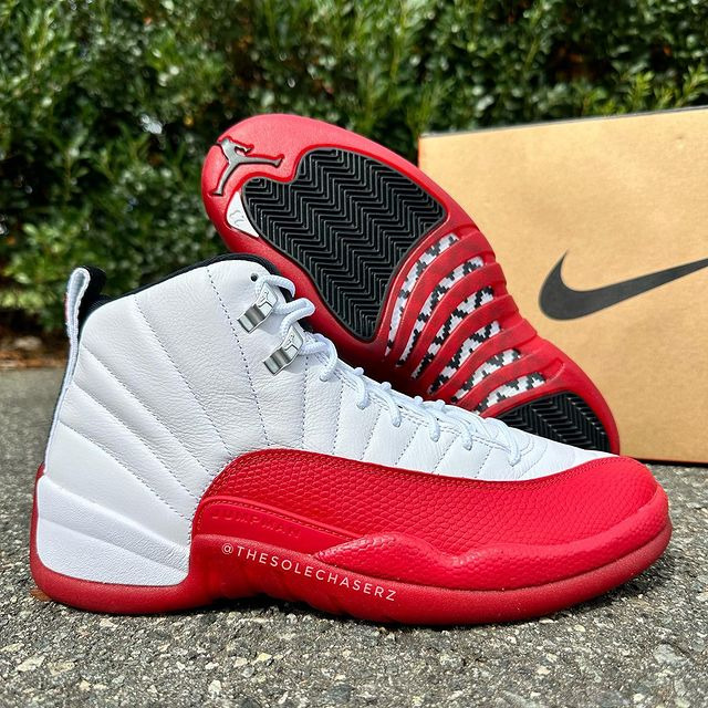 国内 10/28 発売予定】ナイキ エア ジョーダン 12 OG “チェリー” (NIKE