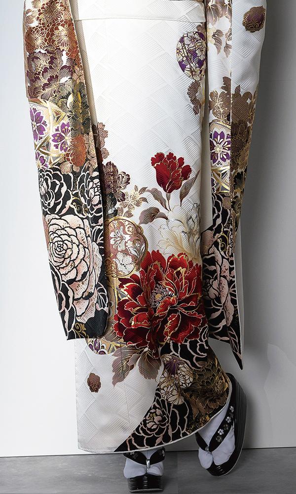 白地の金彩と赤の牡丹｜クール&ビューティ｜【菊京屋】振袖レンタル