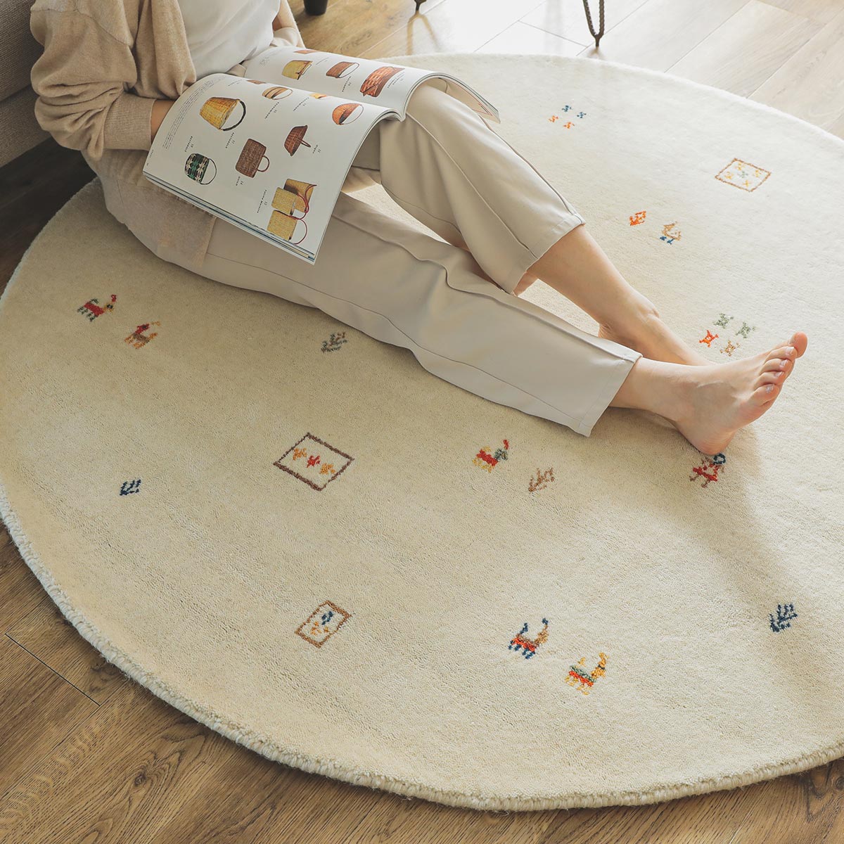 ソヨカ 円形 ラグ | オーダーカーペット・ラグのFROM FLOOR