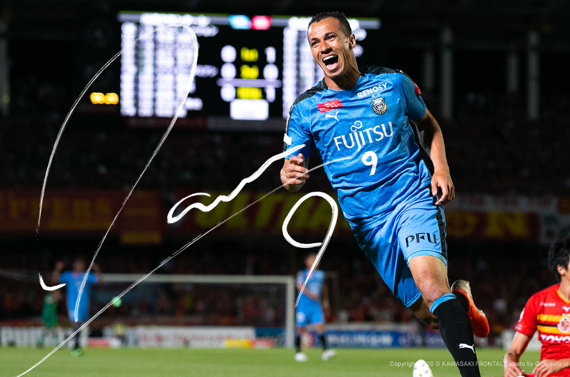 FW9/レアンドロ ダミアン選手 | 選手・スタッフプロフィール2020