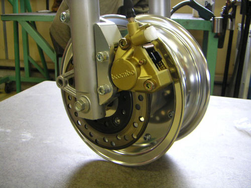 8インチ3.5Jでフロントをディスク化する | Gクラフトオンライン Gcraft