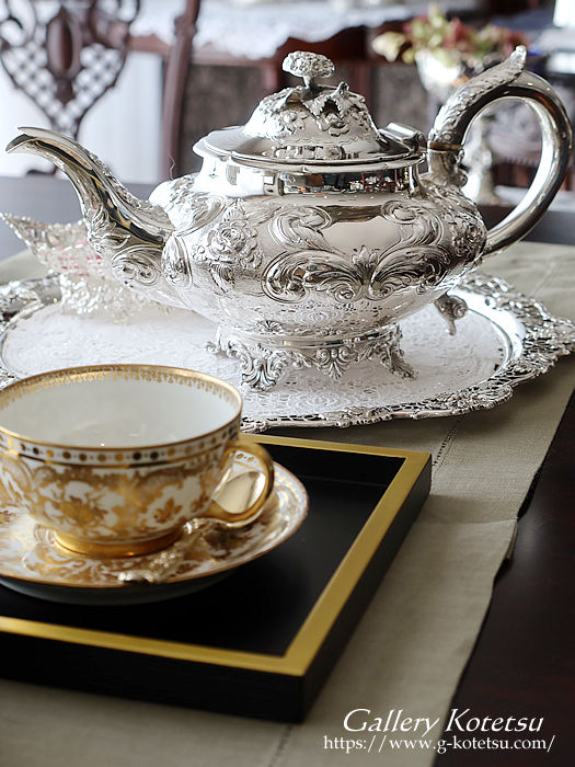 Welcome to ギャラリー虎徹 WEB