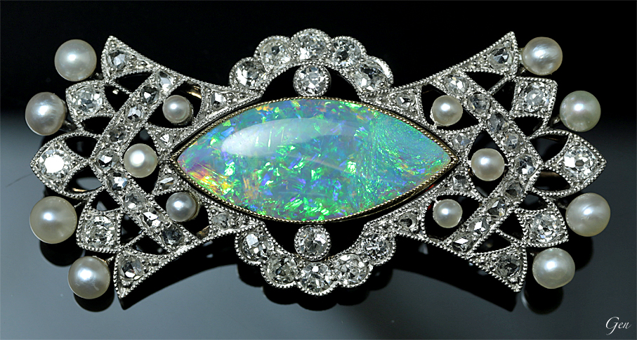 プレシャス オパール ブローチ アンティークジュエリー