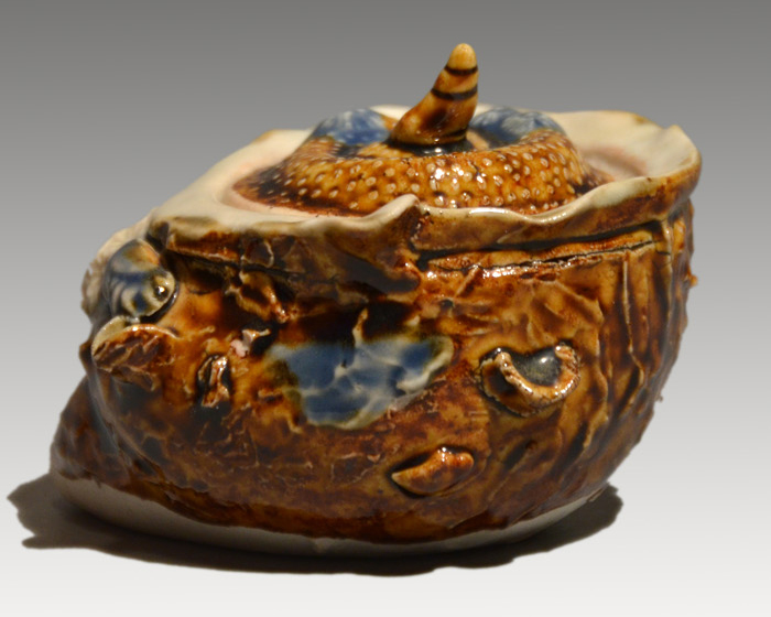 平戸焼 瑠璃鉄釉サザエ蓋物 蓋置にも 江戸時代後期 所載品 | 古美術ささき