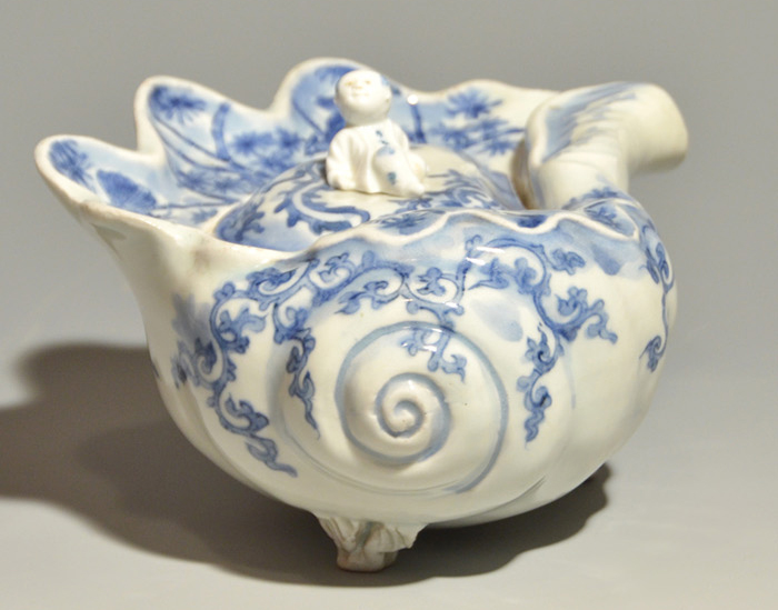 古伊万里(藍柿右衛門様式)染付唐子貝形蓋物 江戸時代中期頃 | 古美術ささき