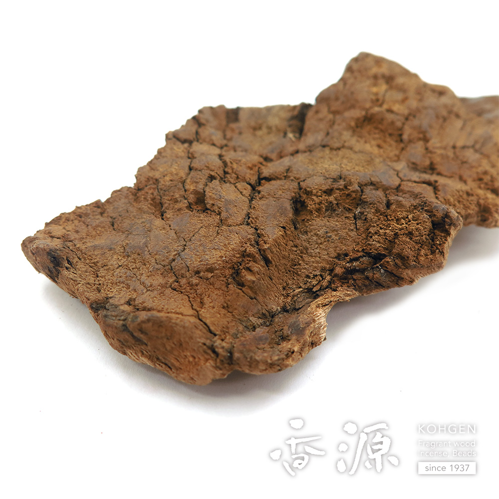 香源 ベトナム産 シャム沈香 上光印 馬蹄 22gの通販 - お香専門店香源