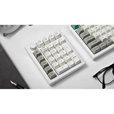 キークロン テンキー Q0 Max(赤軸) ［有線・ワイヤレス /Bluetooth