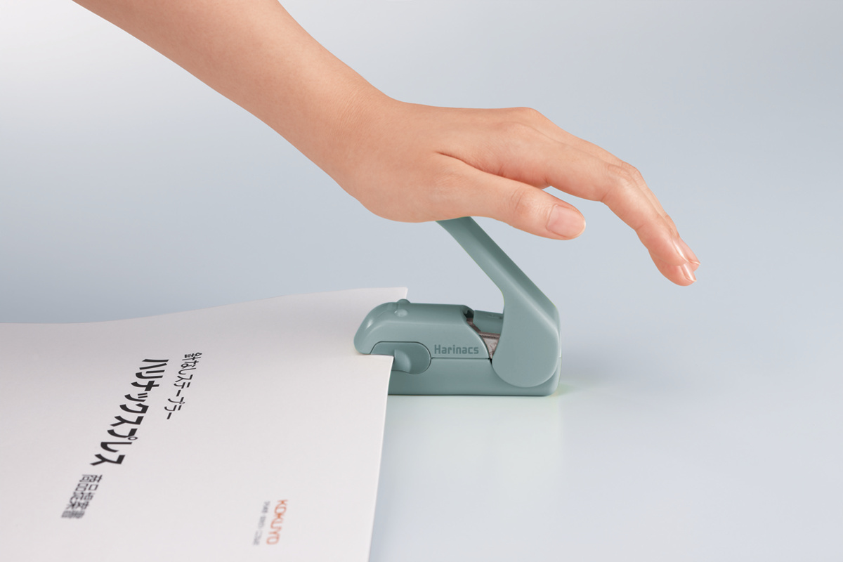 ハリナックスプレス 針なしステープラー コピー用紙約5枚とじ ブルー