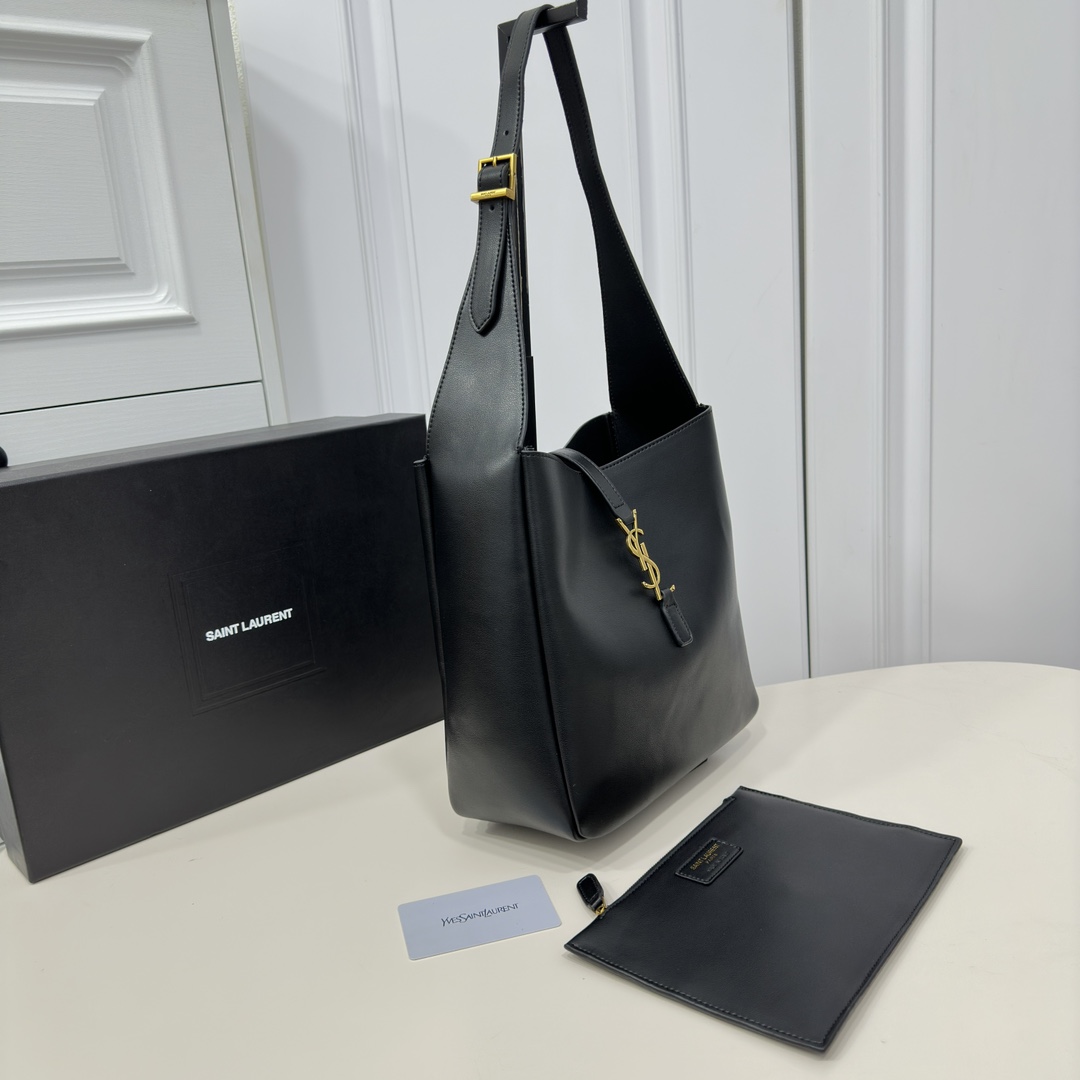 人気 LE 5 À 7 ソフト イヴ・サンローラン バッグ コピー スモール