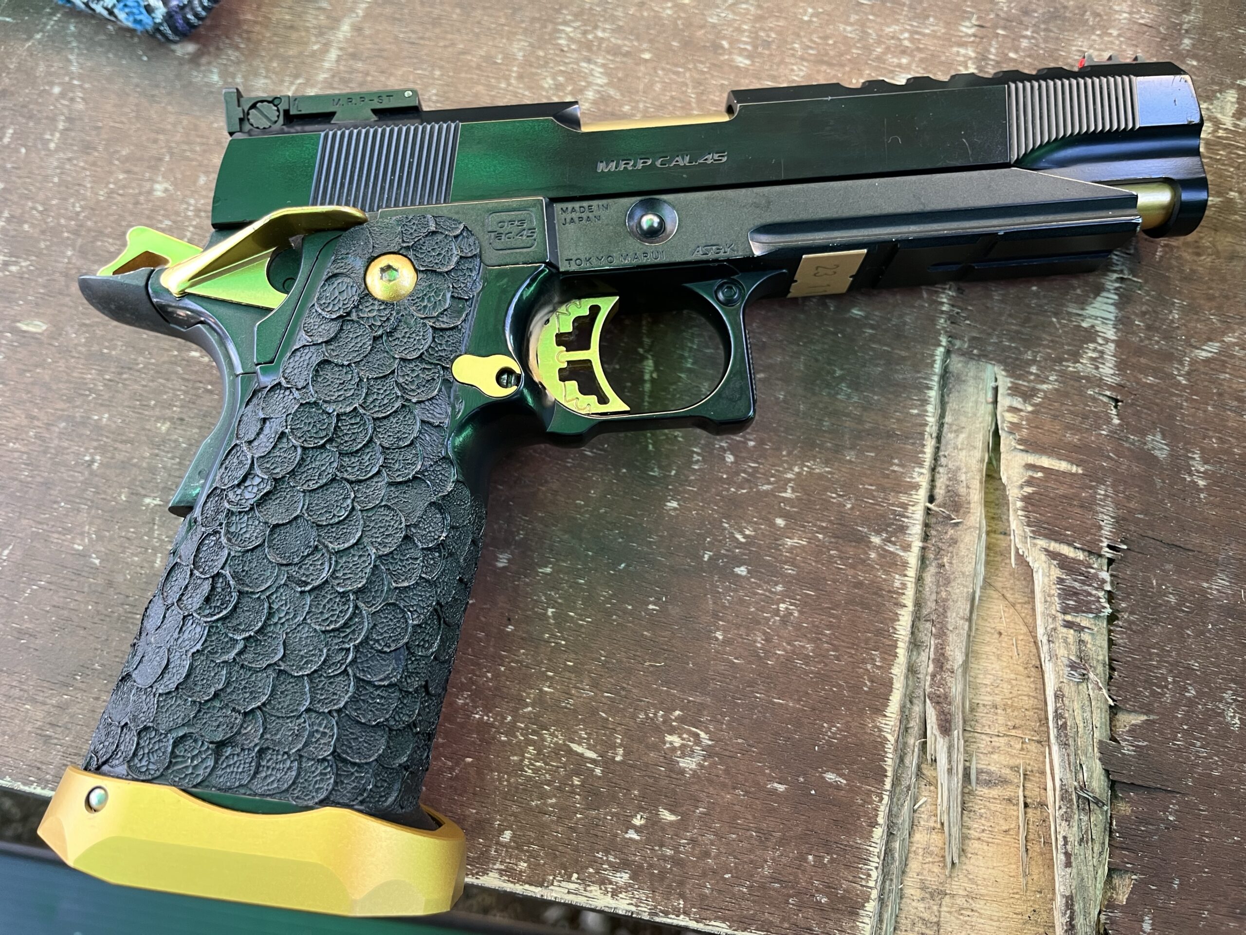 カスタムレビュー】東京マルイ ハイキャパ5.1ゴールドマッチ 外装