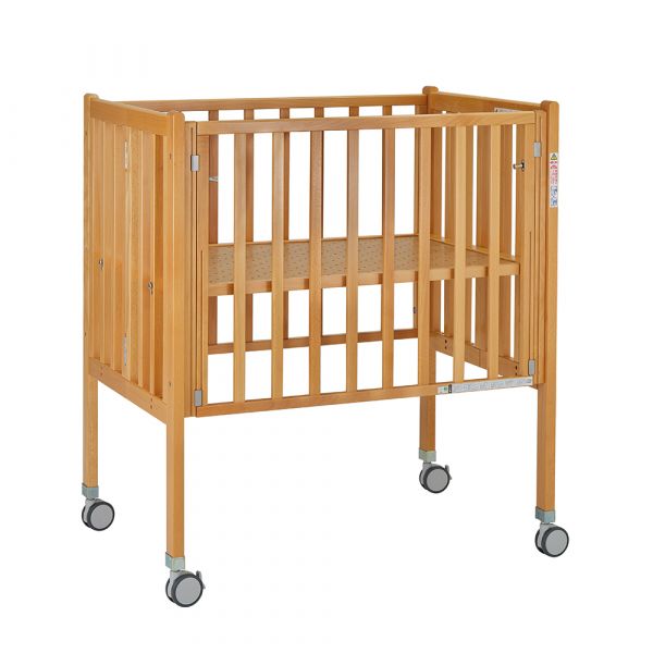 ハイシートベビーベッド（ナチュラル）」について｜カトージの商品