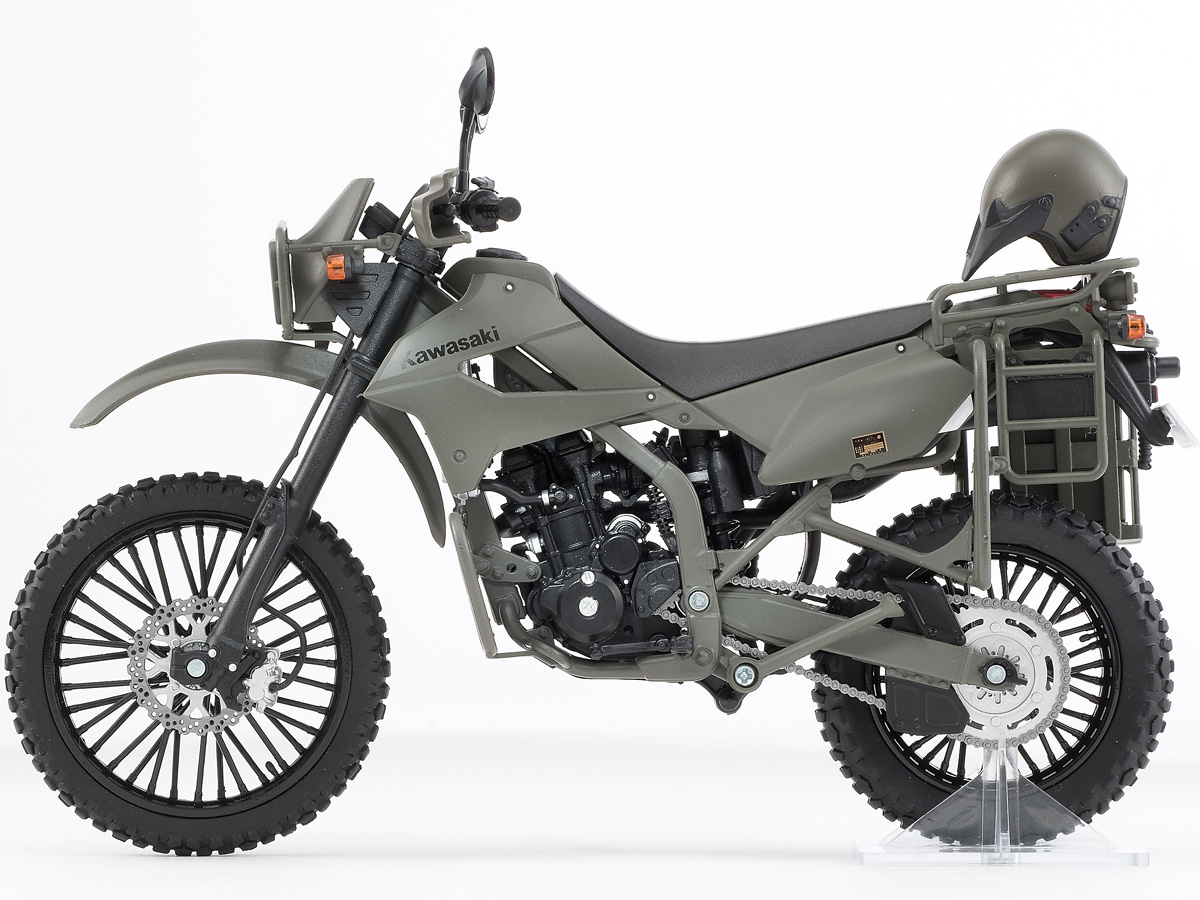 TOMYTECより、KLX250ベースの1/12スケール 陸上自衛隊偵察オートバイDX