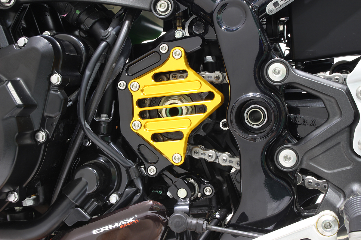 ポッシュフェイスからスタイル面と機能性を高めたZ900RS/CAFE用