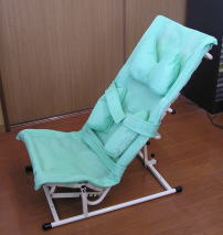 入浴支援具---シャワーチェア(バスチェア)