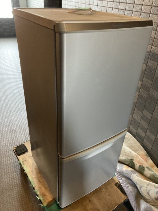 ✨2018年製✨2699番 パナソニック✨冷凍冷蔵庫✨NR-B14AW-S‼️