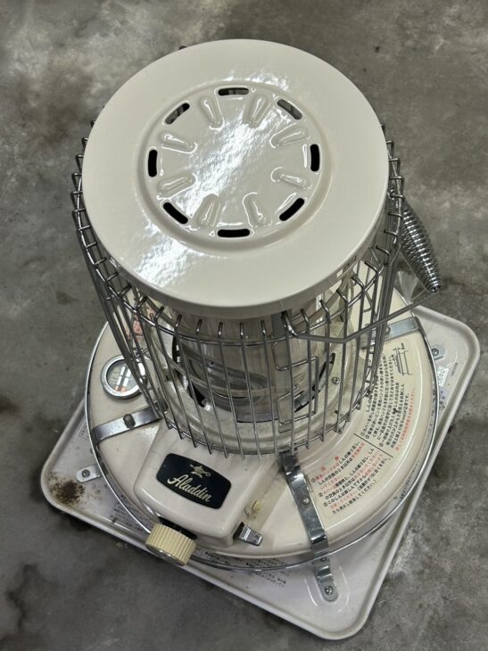 Aladdin（アラジン）石油ストーブ BF3902 2006年製を横須賀市で拝見