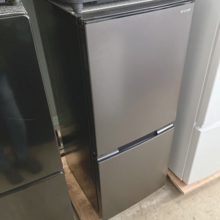 福島県中島村 シャープ 冷蔵庫 SJ-D15J-H 2023年製 美品 出張買取事例