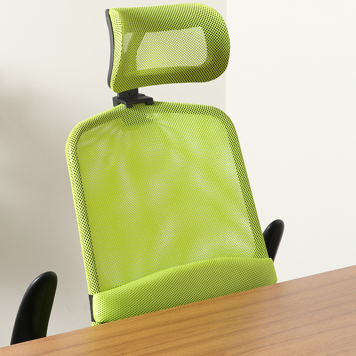 ヘッド付きアームアップチェア 幅660 奥行640 高さ1115-1275 FB-ARP01