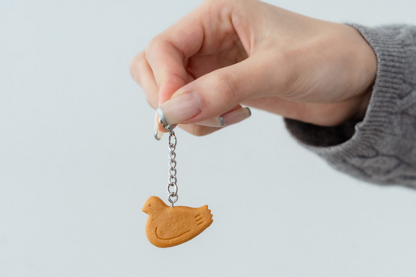 限定で、人気の「鳩サブレー」グッズを販売へ 豊島屋 | カナロコ by