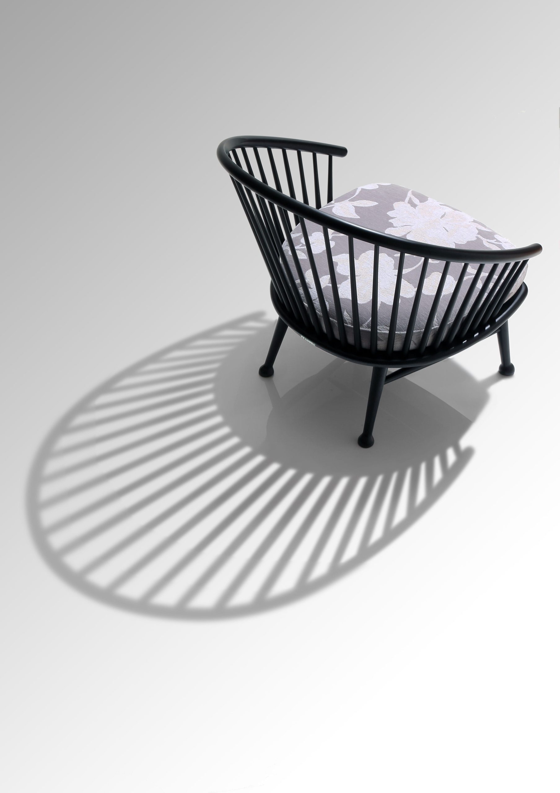 THE ZEN - 国産無垢家具は飛騨高山発の家具メーカー KASHIWA