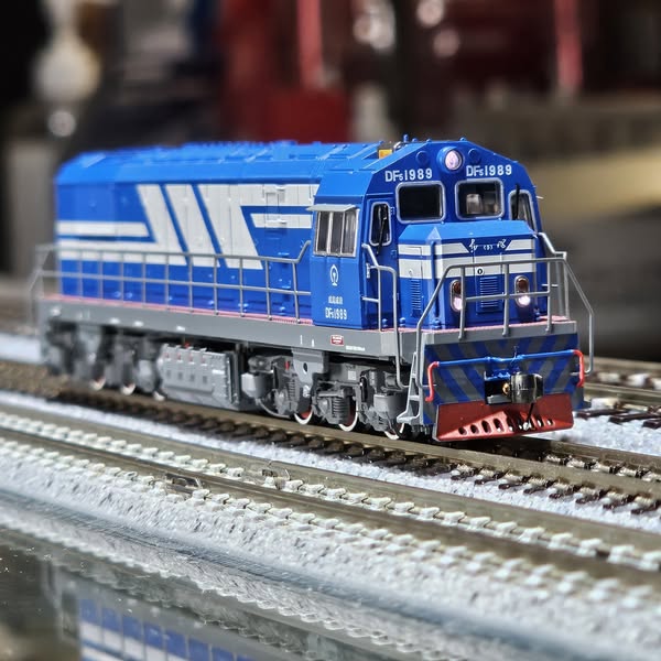 長鳴N DF5G 東風5改內燃機車- Khaho Store 咔好鐵道模型店