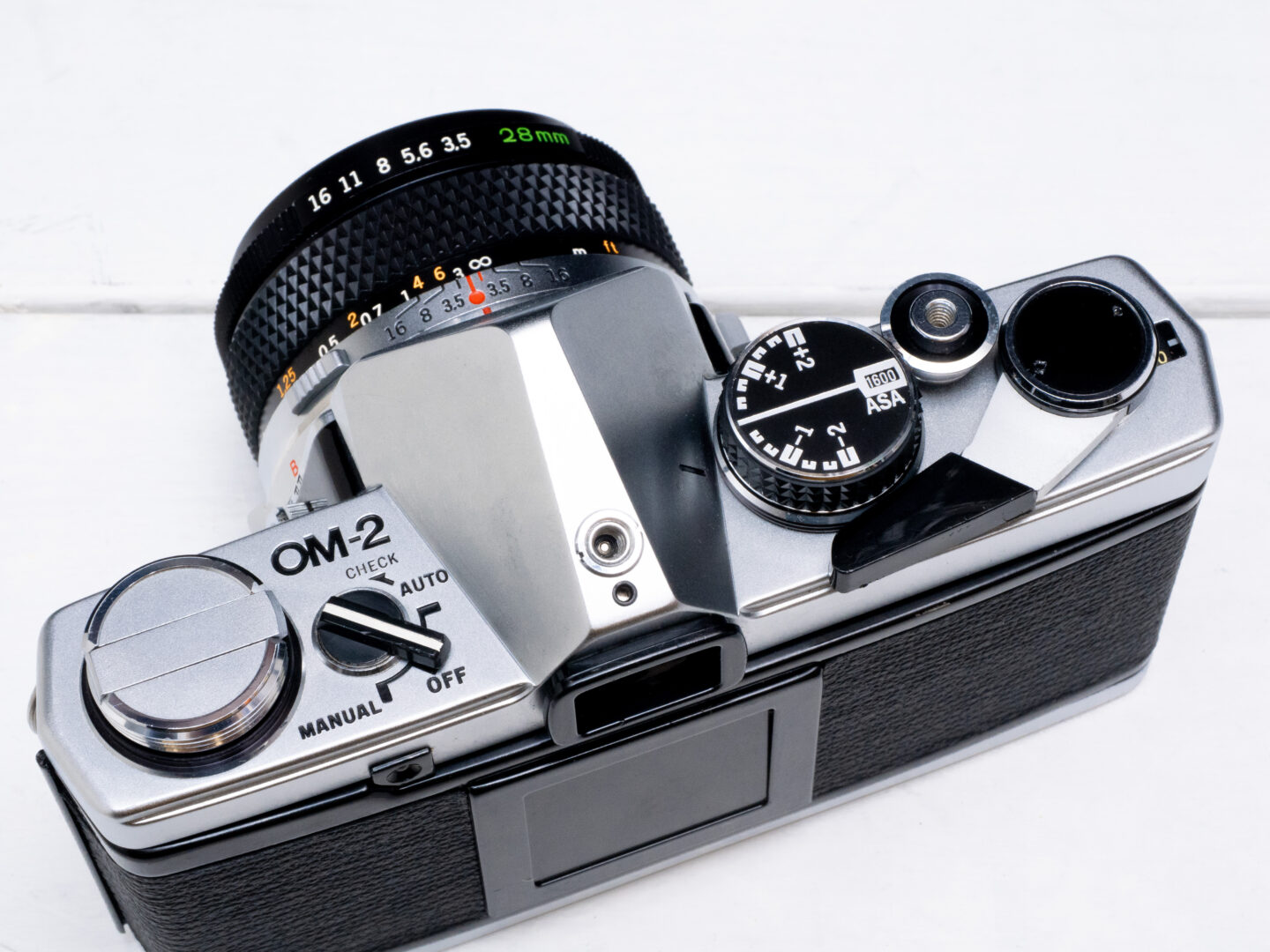 およそ半世紀という時を超え、いま手に入れる満足感｜オリンパス OM-2